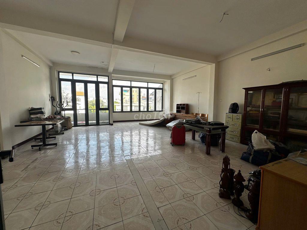 Cho thuê Nhà Mặt Tiền Dương Quản Hàm, Gò Vấp – 7,2x19m, trệt 3 lầu