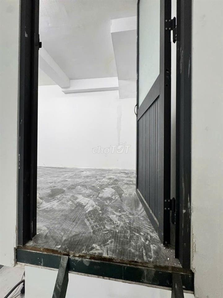 CHO THUÊ MẶT BẰNG MT HOÀNG VĂN THỤ P.4 TÂN BÌNH, 2,8X9M, GÁC Ở LẠI