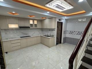 cho thuê nhà mặt tiền trần văn quang,p10, tânbình, 6x18m, trệt 3 lầu