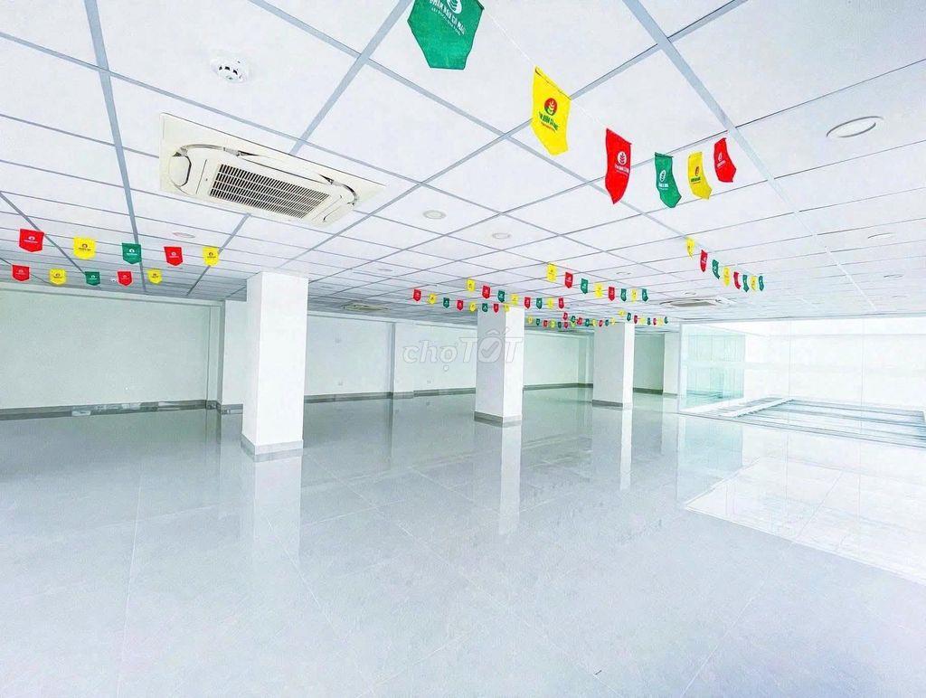 cho thuê nhà góc 2mt nguyễn văn khối gò vấp 12x16m hầm trệt 1 lầu ST
