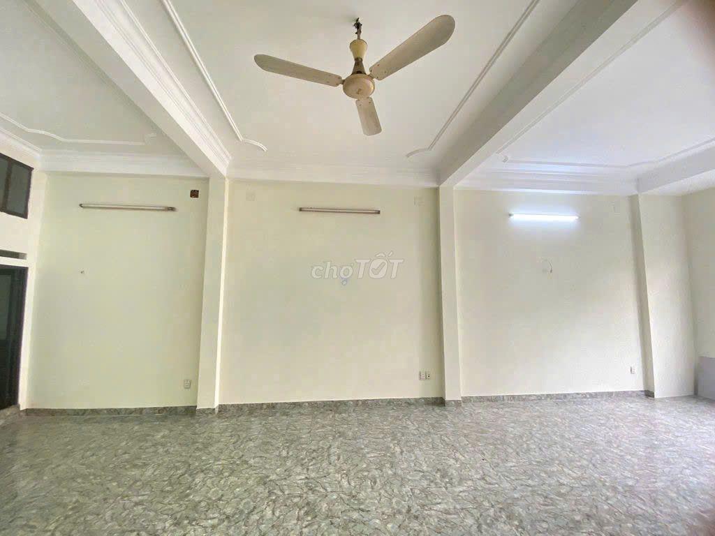 Cho thuê nhà mặt tiền Cộng Hoà P13 Tân Bình_DT:5.2m x11m (Trệt 1 Lầu)