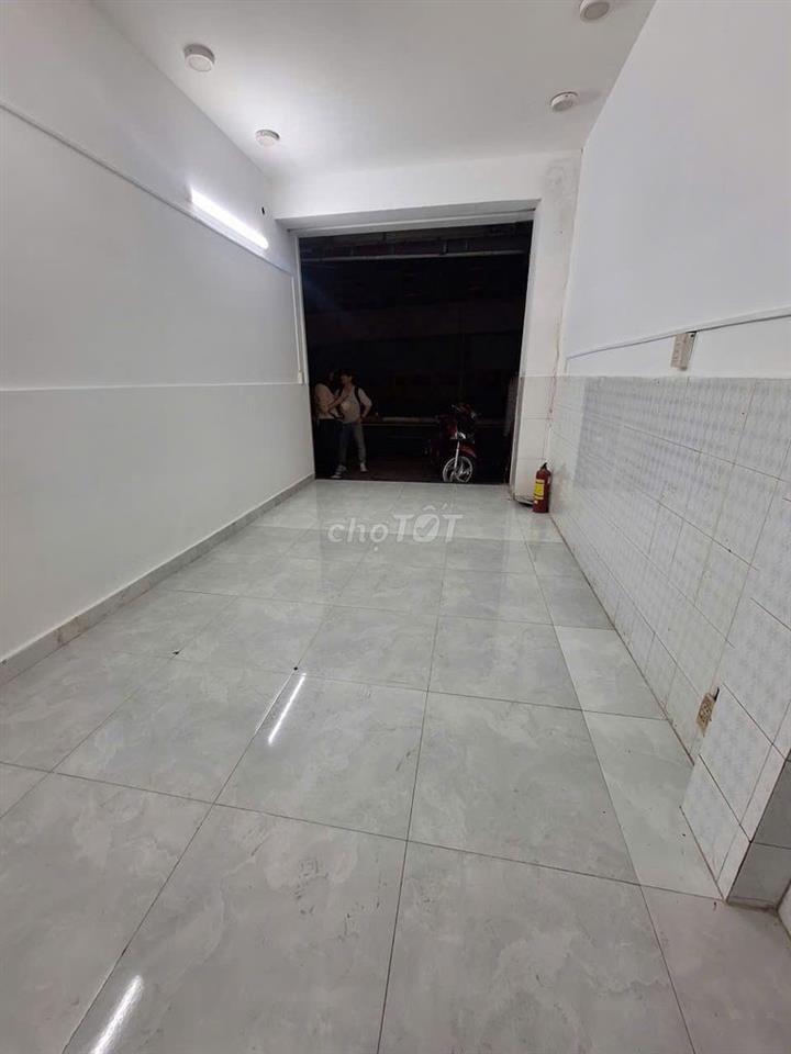 🔥 CHO THUÊ MẶT BẰNG NGUYỄN KIỆM, P. HẠNH THÔNG_DT: 3m x6m có GÁC