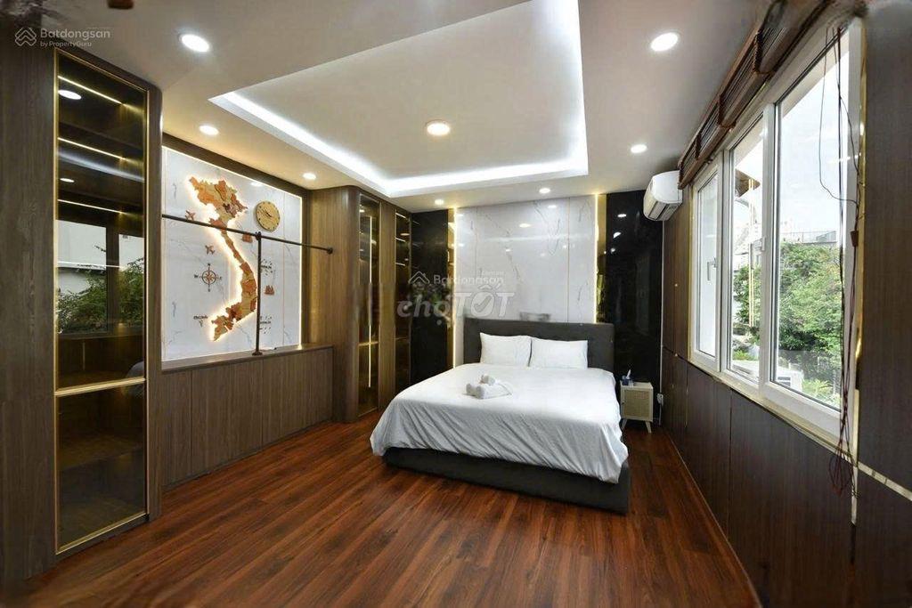 Cho thuê biệt thự 153/ Nguyễn Văn Hưởng,Q2-DT:375m² (Trệt + 2 lầu)