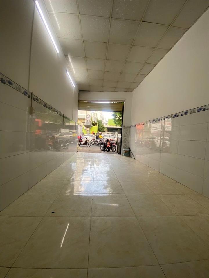 Cho Thuê Mặt Bằng MT  Nguyễn Kiệm , P.3,Gò Vấp - DT:3.2m x 8.5m có gác
