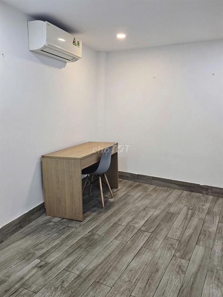 cho thuê nhà 212/ nguyễn văn nguyễn quận 1, 3pn, trệt lửng 2 lầu