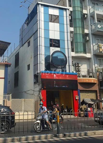 Cho thuê nhà mặt tiền Phan Đăng Lưu, P.3, Q.Phú Nhuận_DT:5m x20m