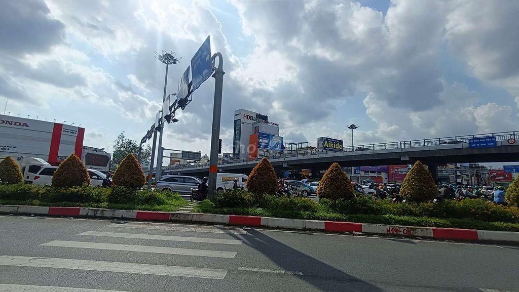🔥🔥🔥 NHÀ MẶT TIỀN XÔ VIẾT NGHỆ TĨNH, BÌNH THẠNH, NGAY NGÃ 4 HÀNG XANH