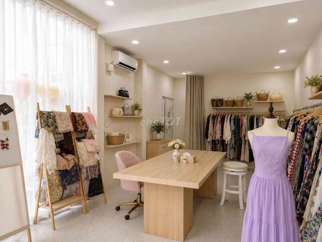 🔥🔥🔥 MẶT BẰNG 50M² – QUỐC HƯƠNG, THẢO ĐIỀN – 25TR/THÁNG