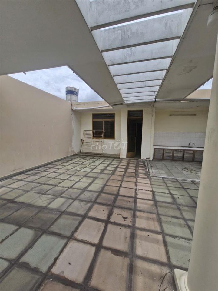 Cho thuê nhà Cư xá Chu Văn An, ( Đường số 5 ) Q.BT. DT:8X20, 3 LẦU