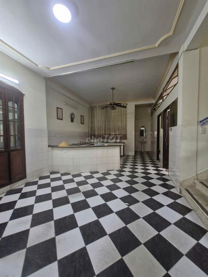 Cho thuê nhà Cư xá Chu Văn An, ( Đường số 5 ) Q.BT. DT:8X20, 3 LẦU