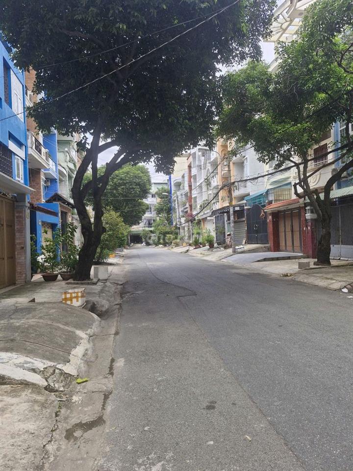 Cho thuê nhà Cư xá Chu Văn An, ( Đường số 5 ) Q.BT. DT:8X20, 3 LẦU