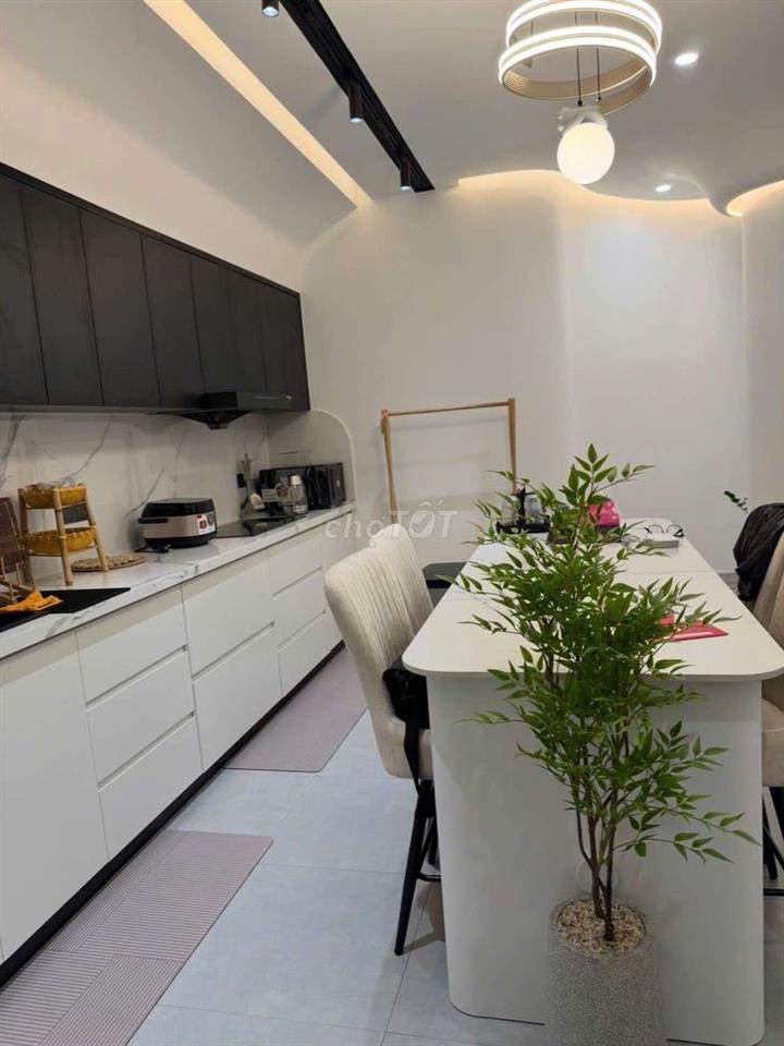 Bán chung cư 468 Phan Văn Trị p7 gò vấp, dt 76m, 2PN