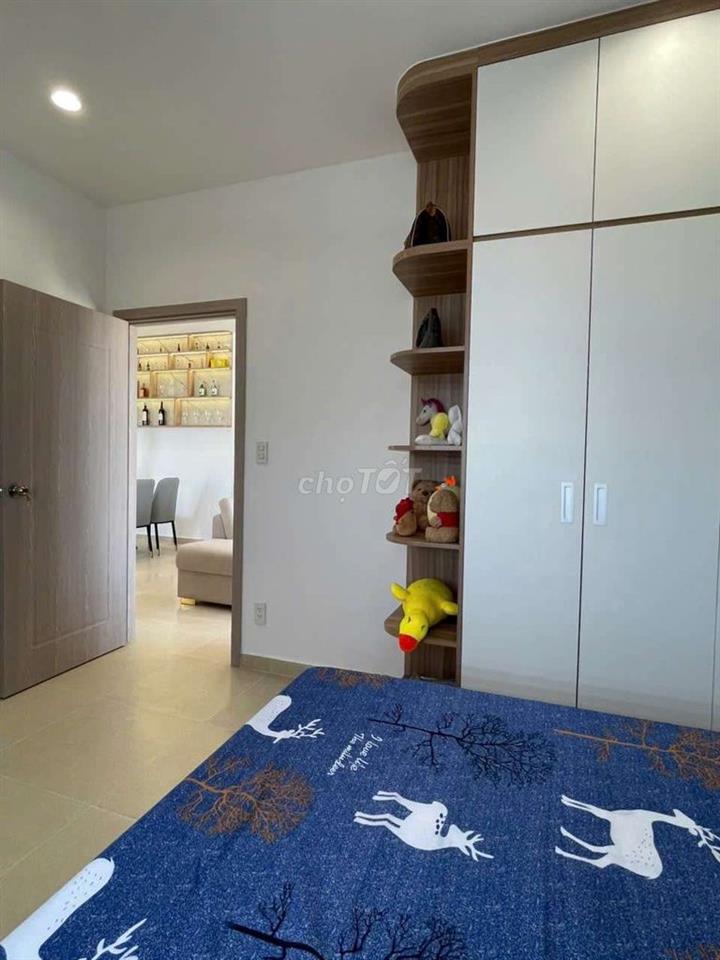 Căn góc, view đẹp thoáng chung cư gia Phát, dt 74m, full nội thất