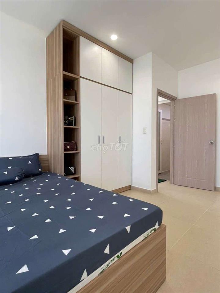 Căn góc, view đẹp thoáng chung cư gia Phát, dt 74m, full nội thất