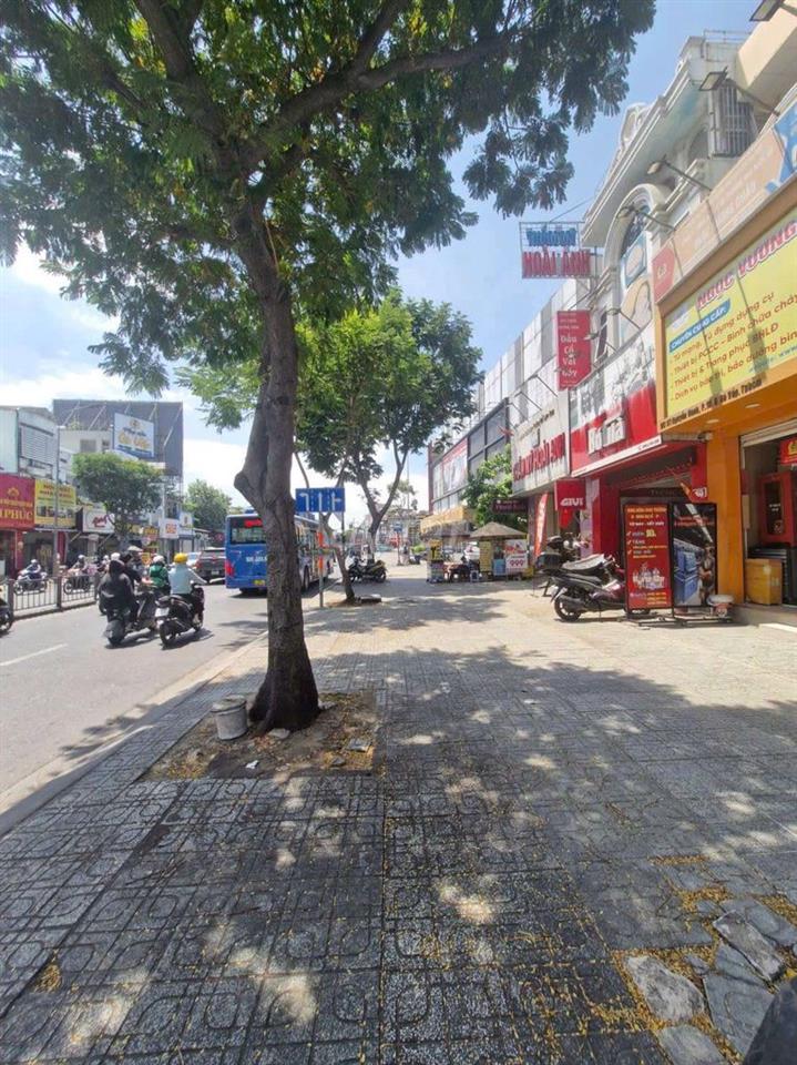 Giảm 2 tỷ còn 18,5 tỷ, nhà 2 mặt tiền Nguyễn Oanh, p10, dt 4x25m,3 tấm