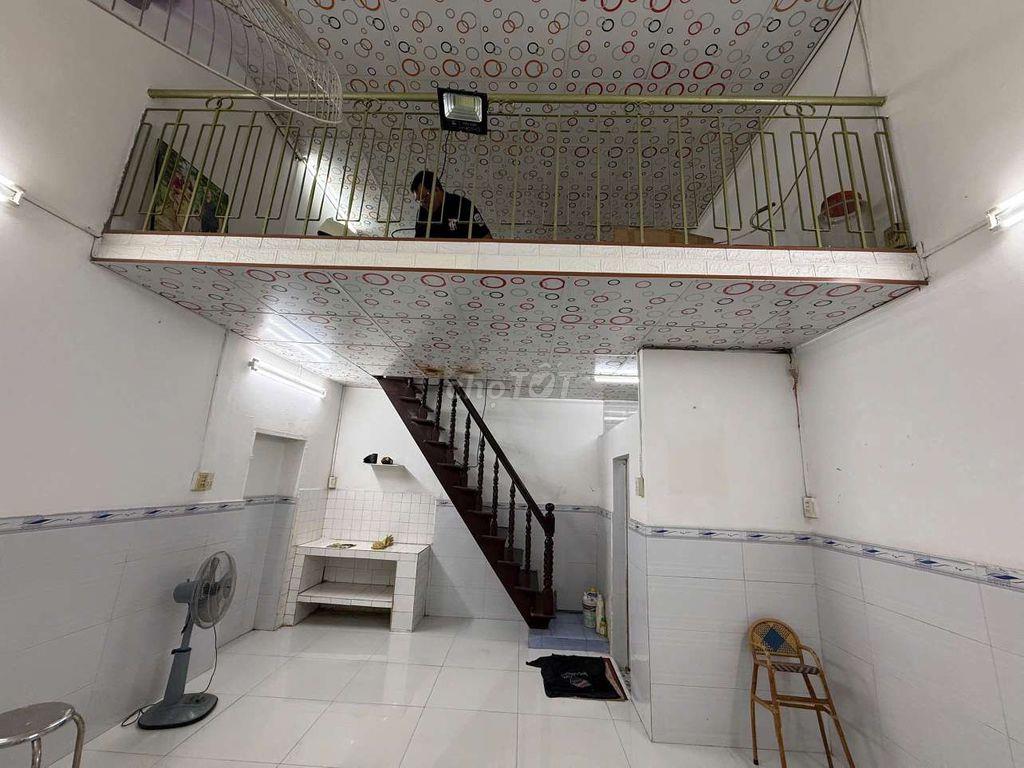Bán nhà sau lưng MT đường Tô Ký, p.Đông Hưng Thuận, q12, giá 1.99ty tỷ