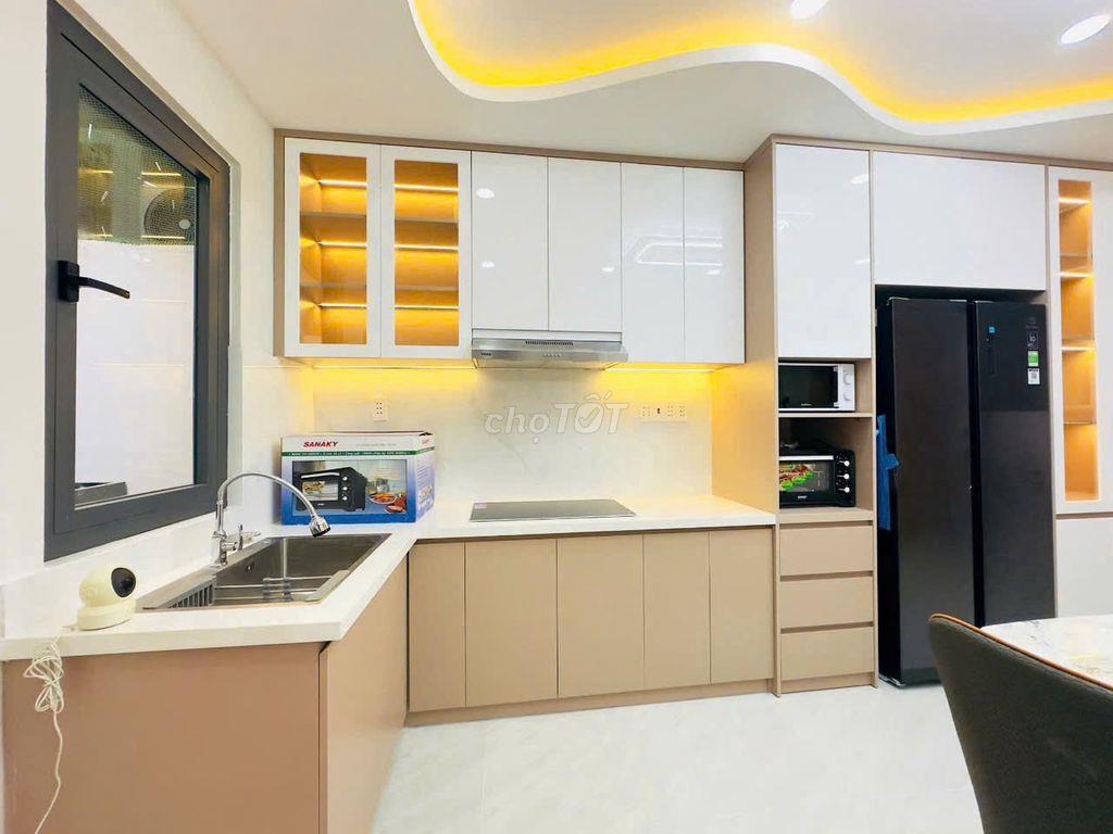 Cho thuê nhà mặt tiền Phan Đăng Lưu, 3 tầng, Full nội thất