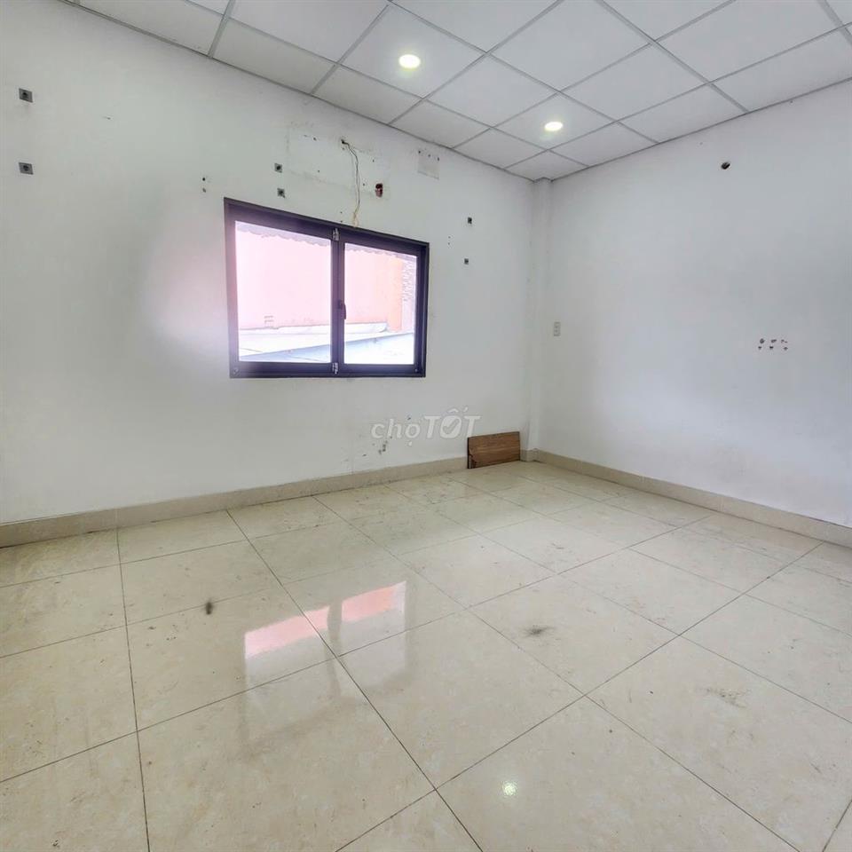 Cho thuê nhà 262/Lũy Bán Bích, 5 x 16m ( DTSD:160m2), 2 tầng, chỉ 10tr