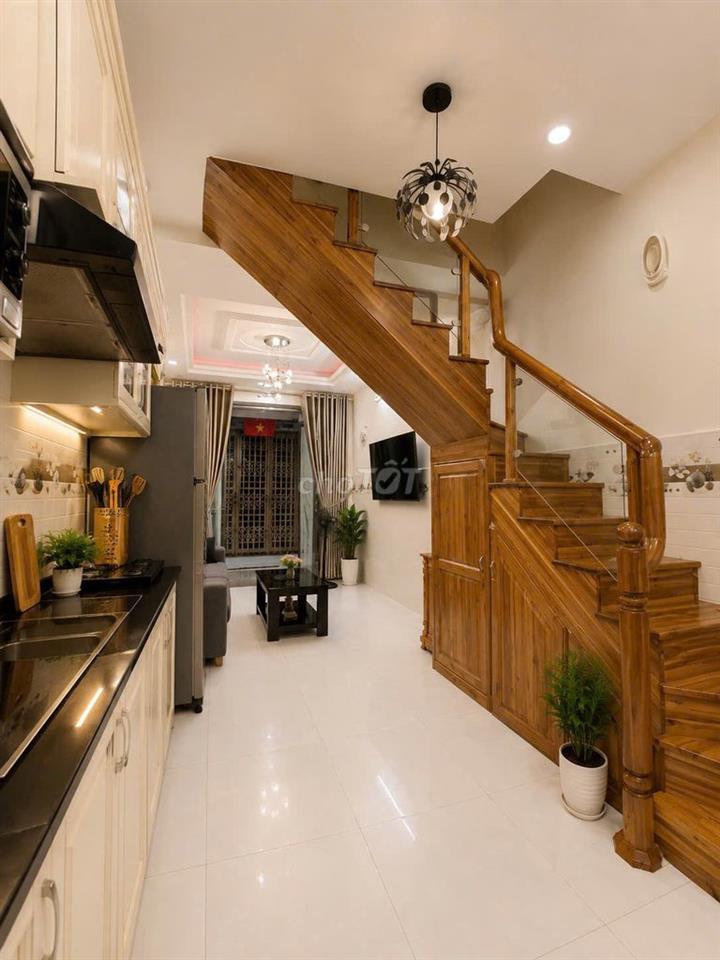 Bán nhà mới đẹp Thoại Ngọc Hầu, 30m2, hẻm xe hơi, full nội thất