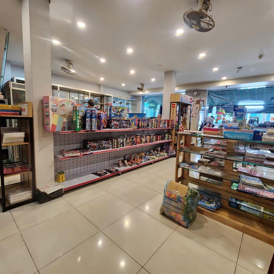 Cho thuê mặt bằng Đồng Đen, 8 x 11m, KD đa ngành, chỉ 17tr