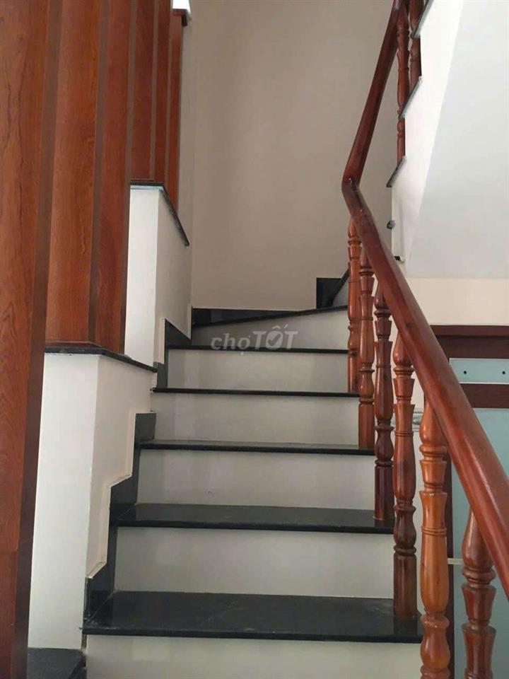 Bán nhà hẻm xe hơi 6m thông Gò Dầu, 4 x 15m, 3 tầng