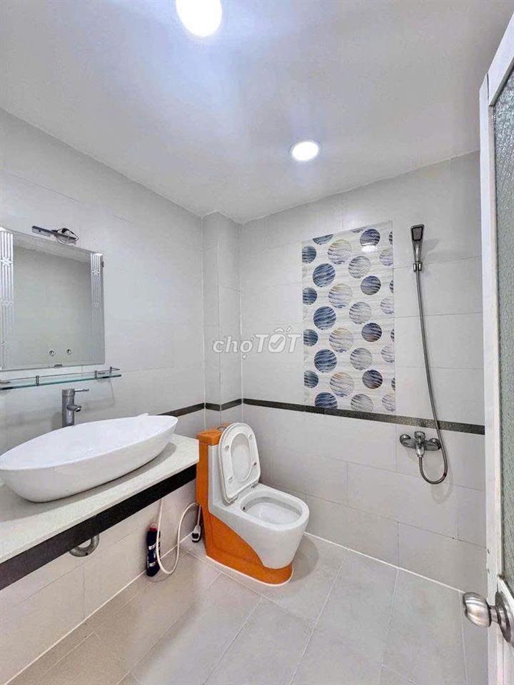Cho thuê nhà Lê Trọng Tấn, 3pn2wc, chỉ 9tr/tháng
