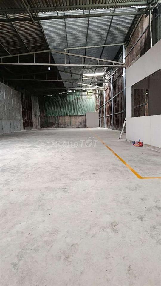 KHO XƯỞNG 272M HIỆP BÌNH 3 PHA TẢI LỚN GẦN QL 13 CÓ VĂN PHÒNG