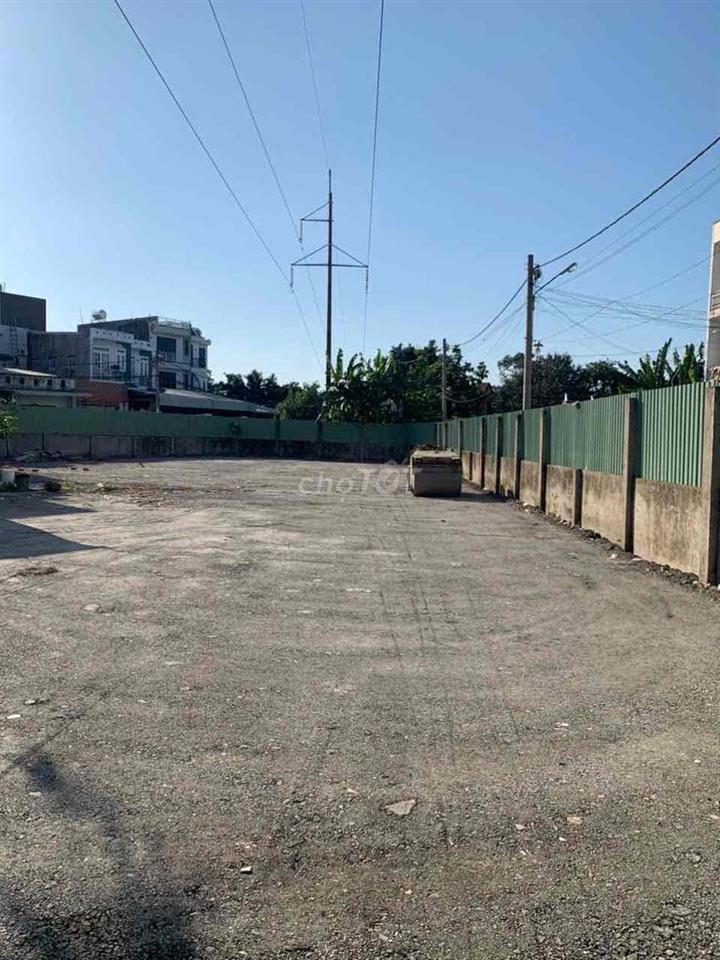ĐẤT TRỐNG 900m NHÀ CẤP 4 KD ĐA NGÀNH NGAY NGÃ 4 BÌNH PHƯỚC CHỢ ĐẦU MÔI