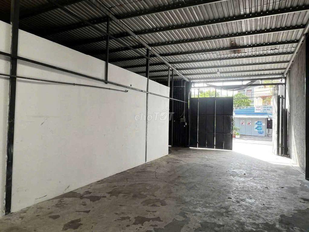 KHO XƯỞNG 400M TẢI LỚN ĐS 11 TRƯỜNG THỌ GẦN XLHN KHA VẠN CÂN