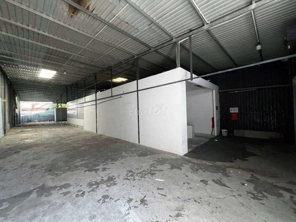 KHO XƯỞNG 400M TẢI LỚN ĐS 11 TRƯỜNG THỌ GẦN XLHN KHA VẠN CÂN