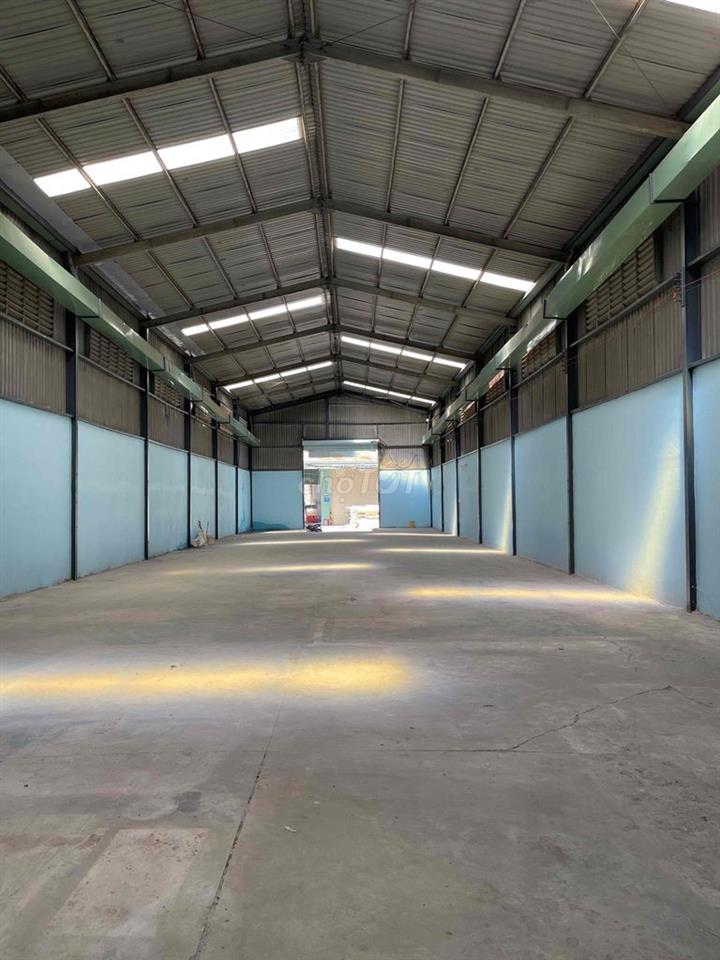 KHO XƯỞNG 440m TRẦN CAO 3 PHA VP NGAY GẦN CHỢ ĐẦU MỐI
