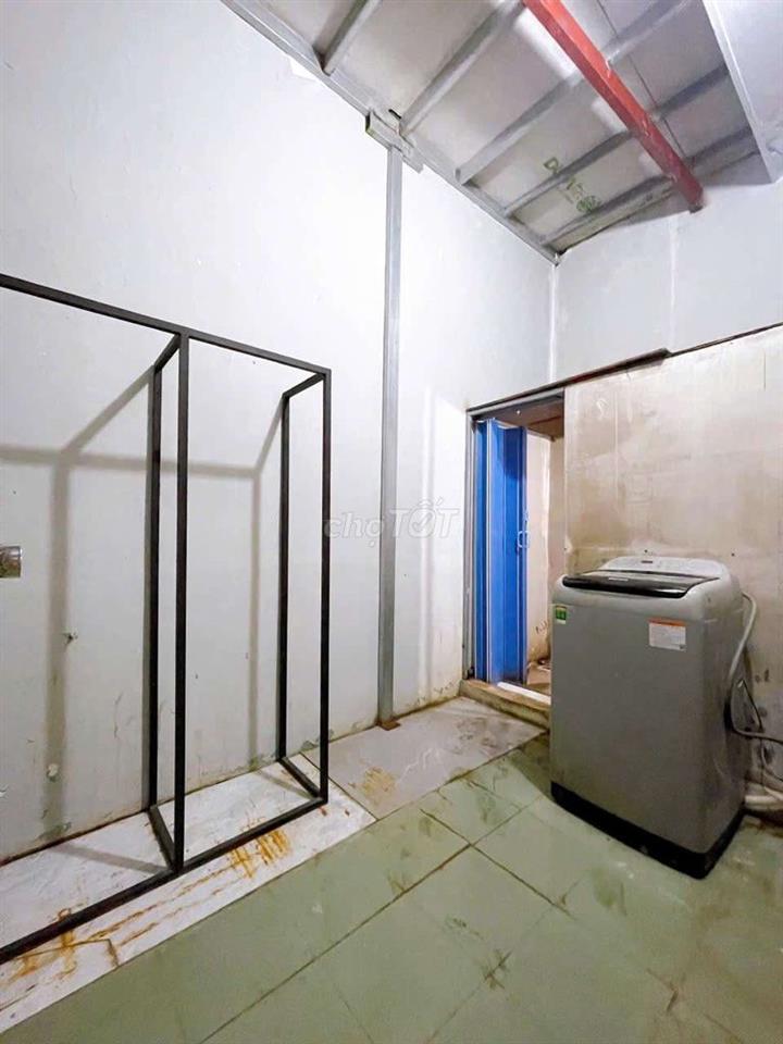 cho thuê phòng có gác lửng đầy đủ nội thất có máy giặt riêng