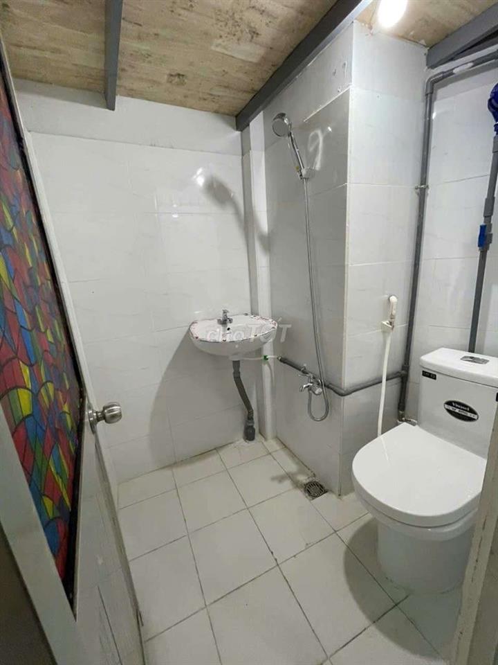 cho thuê mặt bằng kinh doanh 28m có gác lửng Bùi Đình túy Bình thạnh