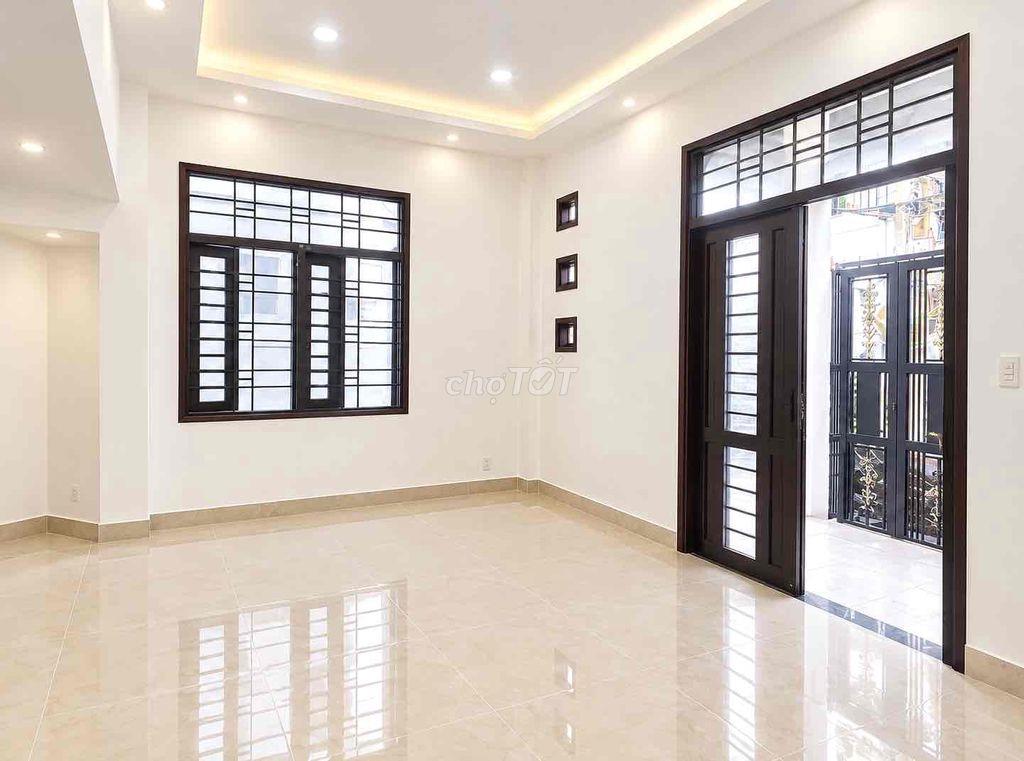 🔥Cho Thuê Villa Ngang 10m, Đường Lê Quang Định, P5, Bình Thạnh