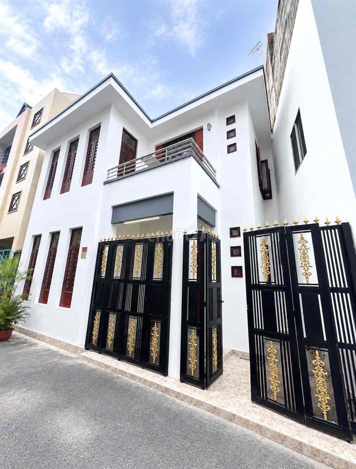 🔥Cho Thuê Villa Ngang 10m, Đường Lê Quang Định, P5, Bình Thạnh