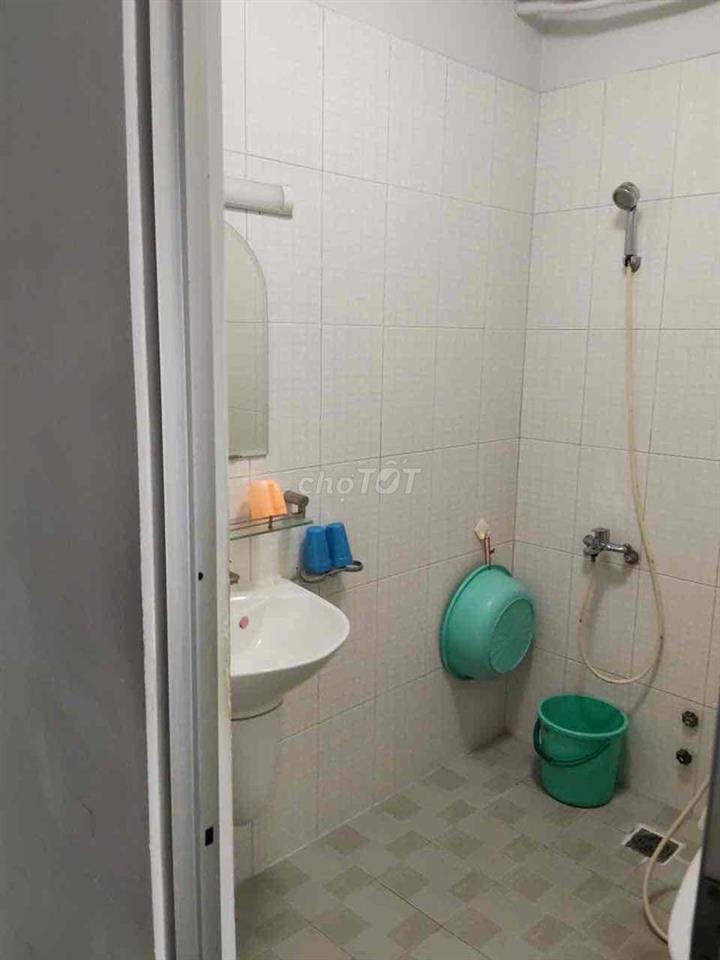 CHO THUÊ NHÀ NGUYÊN CĂN 4 TẦNG – FULL NỘI THẤT – GẦN TRƯỜNG TIỂU HỌC C