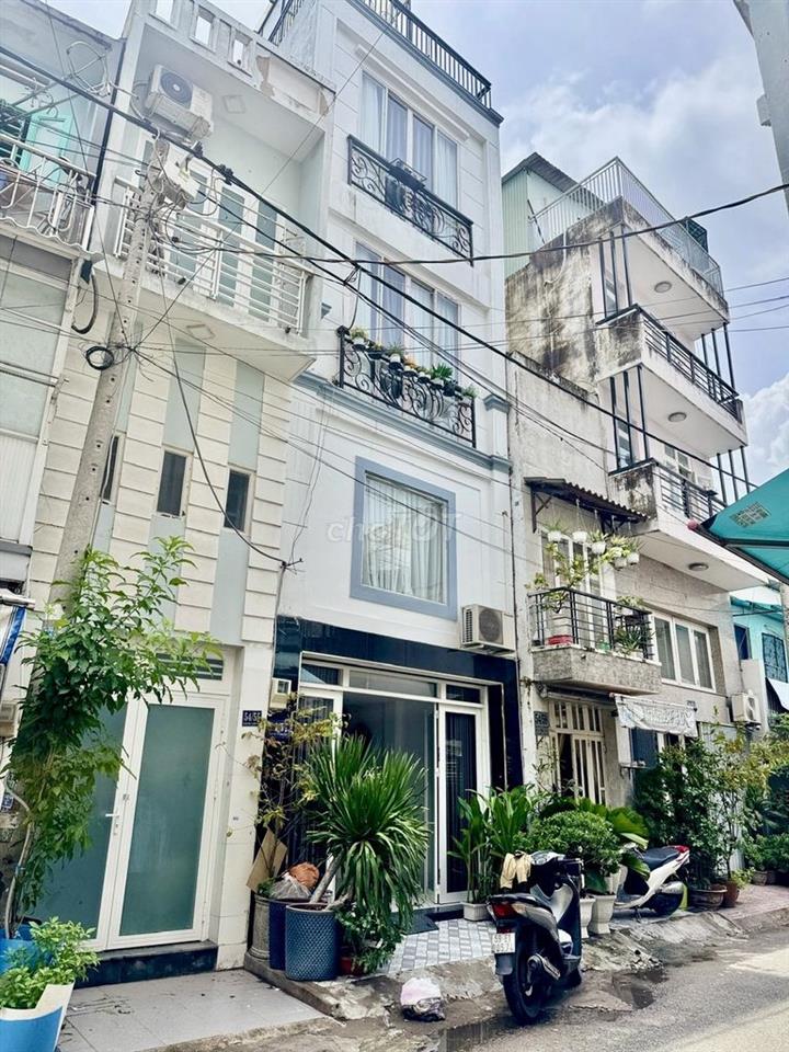 Nha vu huy tan cho thue