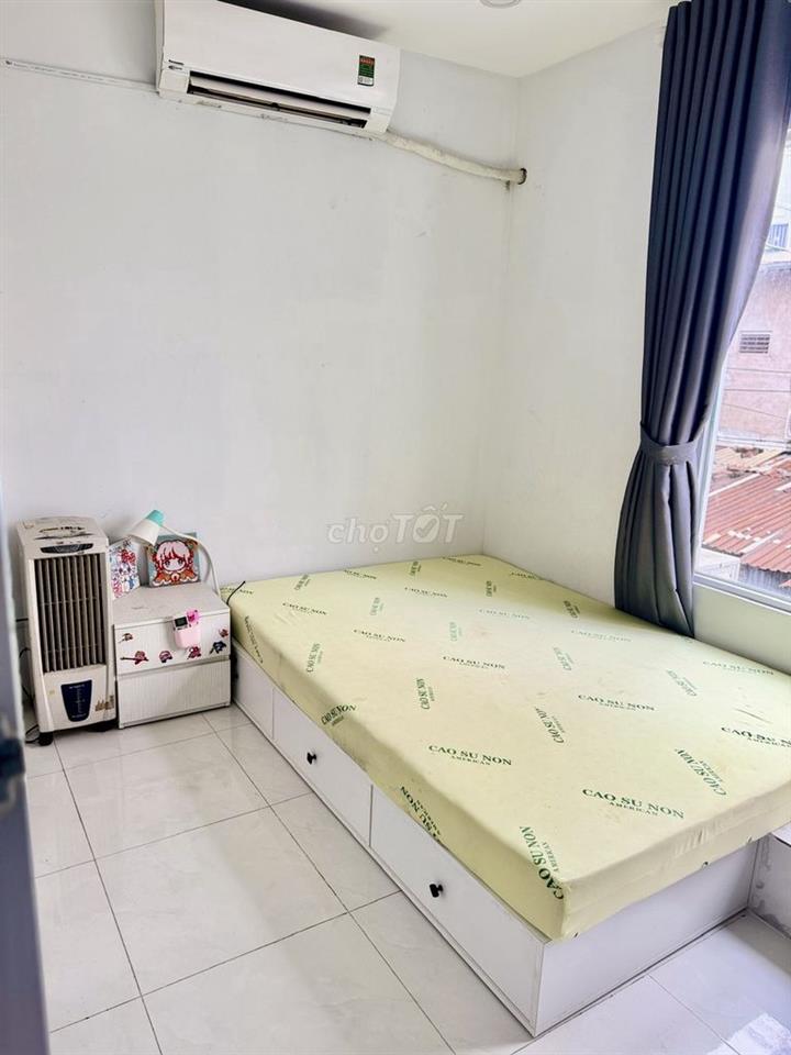Nhà phú nhuận cho thue nguyên căn 