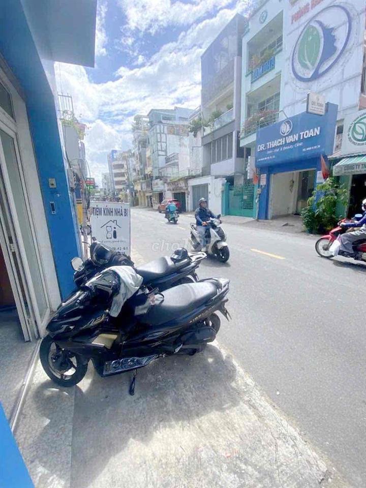 mb gần ngã ba Nguyễn văn cừ - P Văn trị