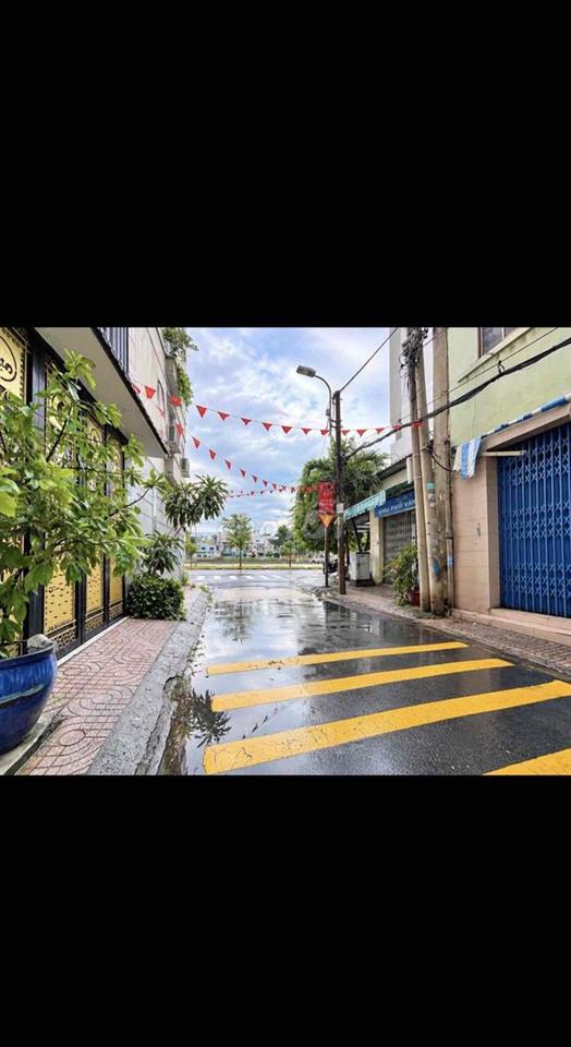 mb ngay ngã ba Phan Huy chú - Võ văn kiệt