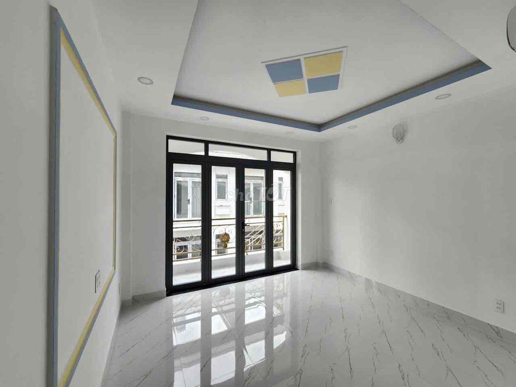 Nhà mới xây hiện đại, 3 lầu, 4 phòng ngủ