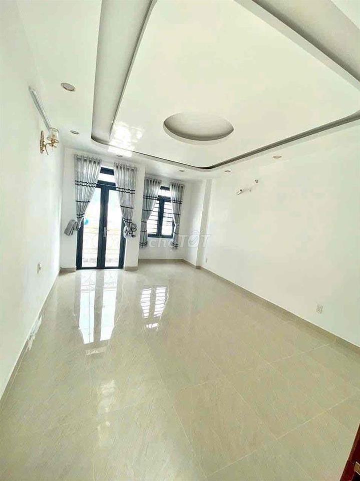 Nhà giá tốt 148/6C Lý Chính Thắng, 3Phòng ngủ, 3Lầu