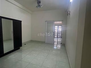 Chính chủ cho thuê nhà nguyên căn hẻm ô tô cực đẹp đường Trần Đình Xu