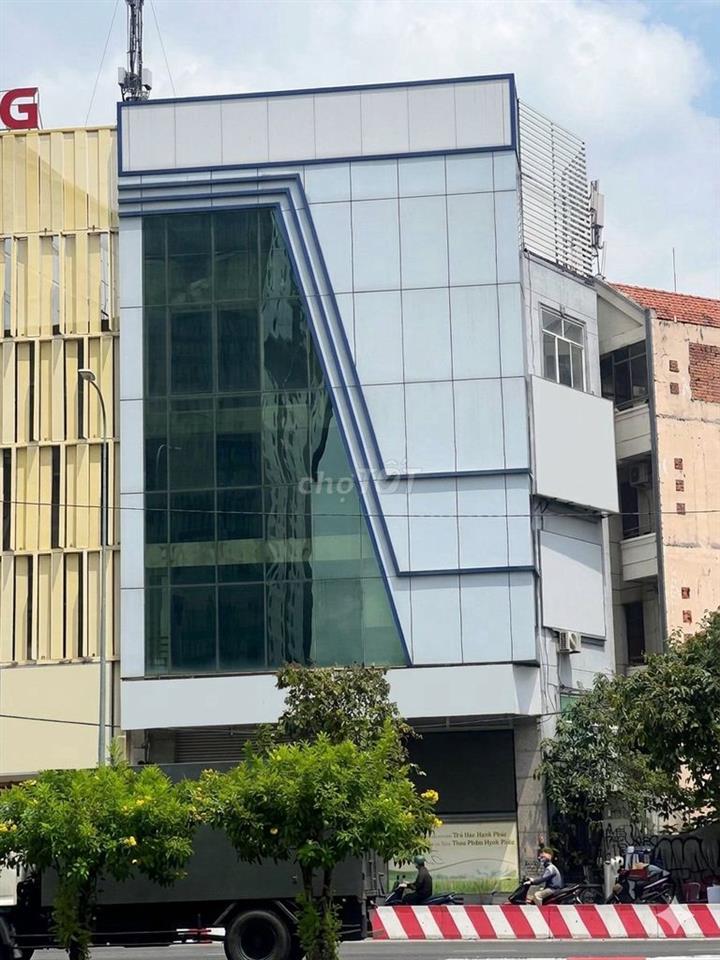 Cho thuê tòa nhà mặt tiền Nguyễn Hữu Cảnh, Bình Thạnh - DT 450m²