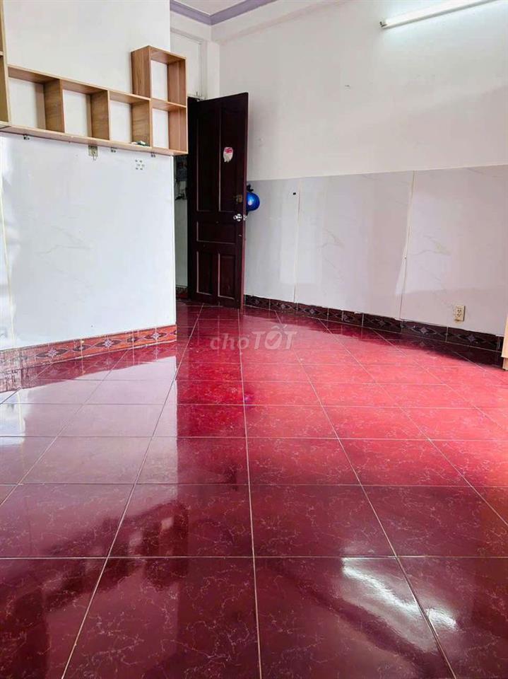 PHÒNG TRỌ CỘNG HÒA