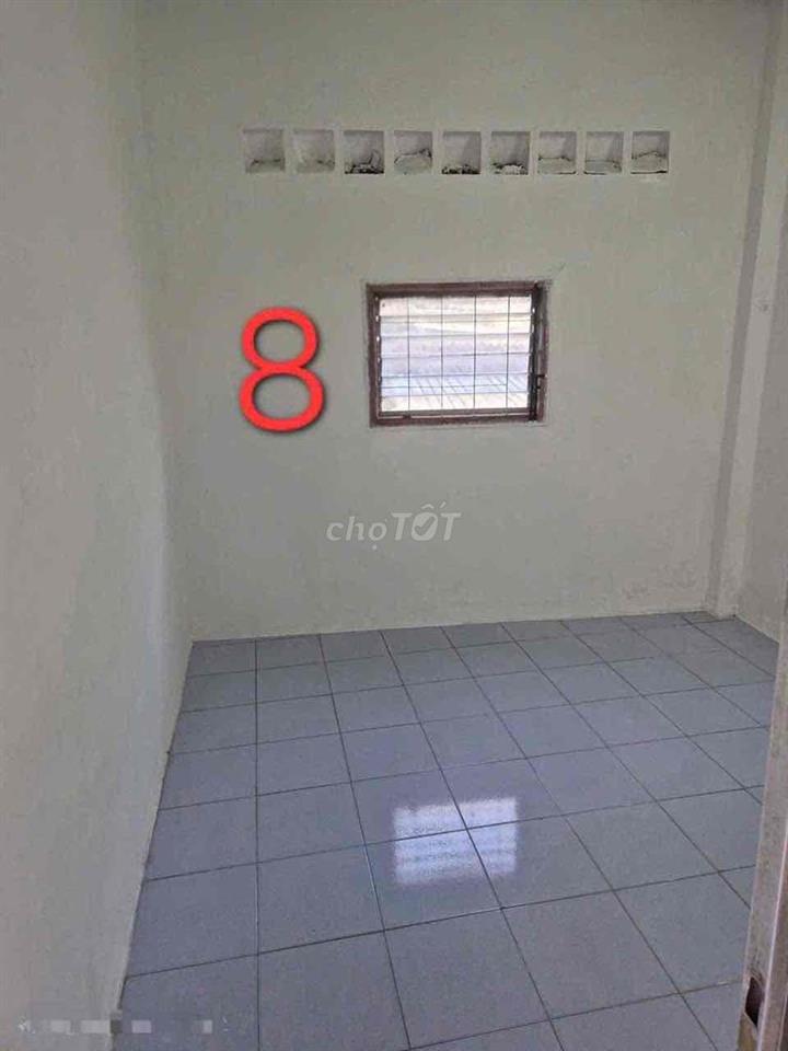 Sát mặt tiền An Bình . Quận 5 - 5pn - nở hậu L