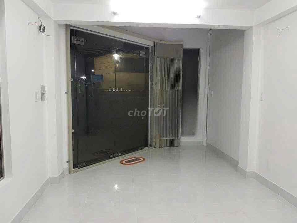 Sát mặt tiền cao đạt  - 3pn - kd tự do - full máy lạnh
