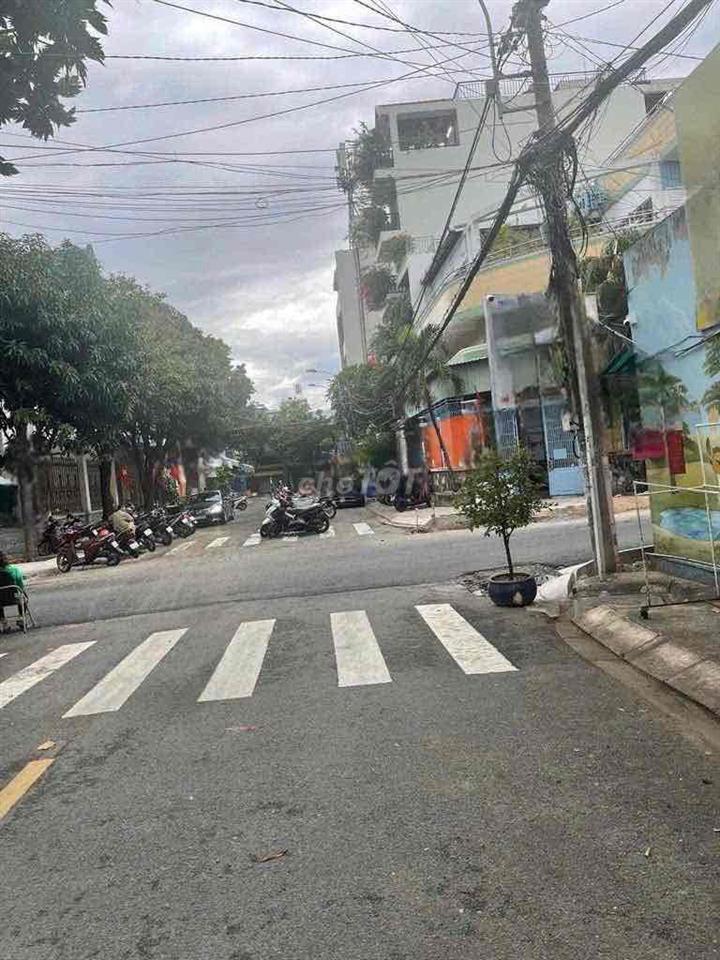 NC mặt tiền Lê Lăng . Tân phú - ( 4,5x22 ) 1 trệt 3 lầu