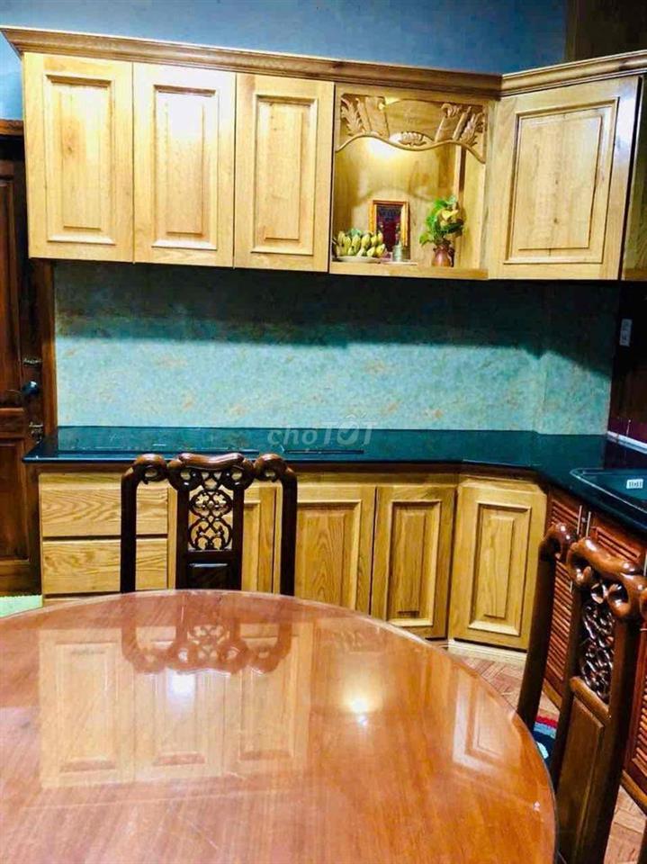 Sát mặt tiền Bình Lợi . Bình Thạnh full nội thất 4PN