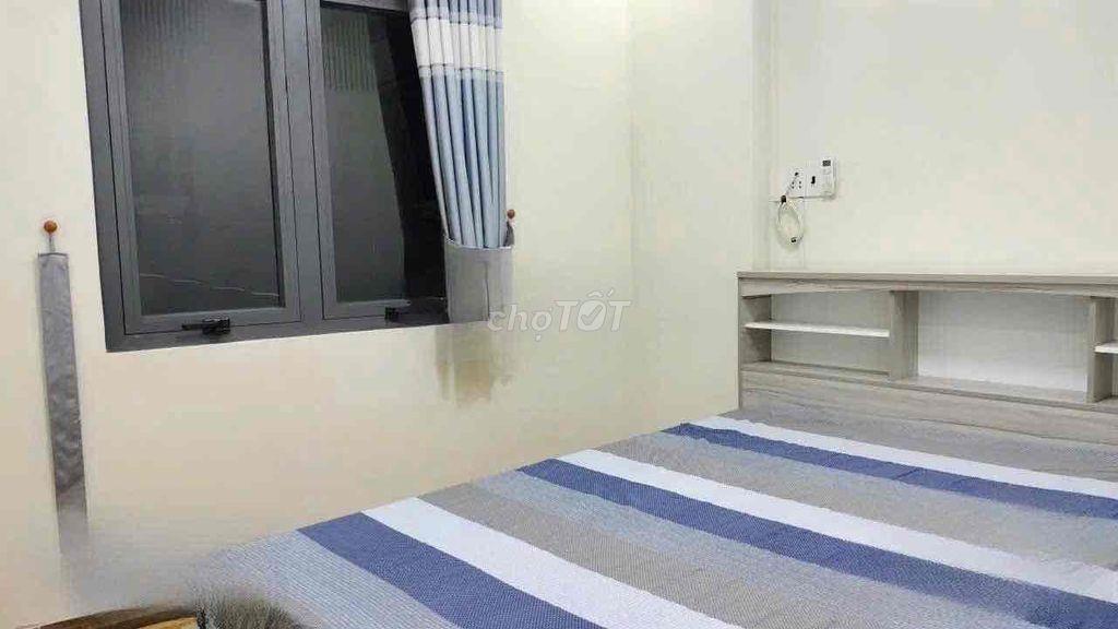 NC bến thành . Q1 ( full nội thất - 1 trệt 2 lầu ST )